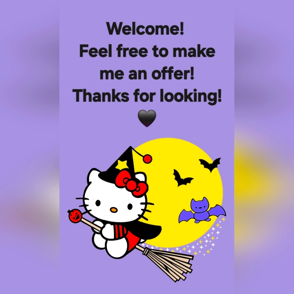 Welcome to my closet! 💗